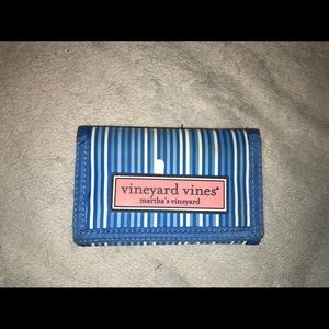 Vineyard vines wallet